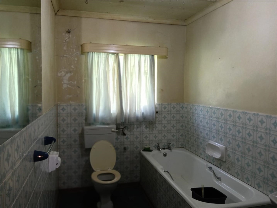 4 Bedroom Property for Sale in Pellissier Free State